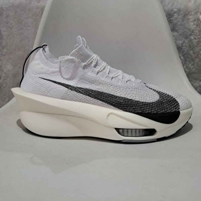 SEPATU LARI SEPATU OLAHRAGA NIKE ZOOM 3 ALPHAFLY WHITE BLACK ORIGINAL PREMIU.