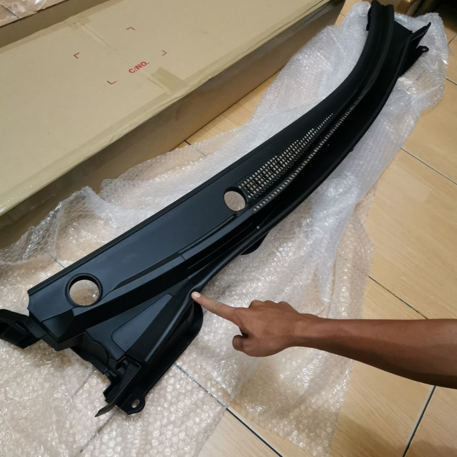 KARET COWL / KARET KACA BAGIAN BAWAH HONDA MOBILIO ORIGINAL