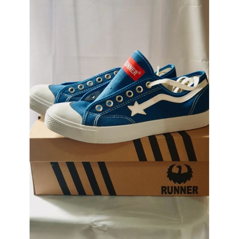 sepatu Runner low