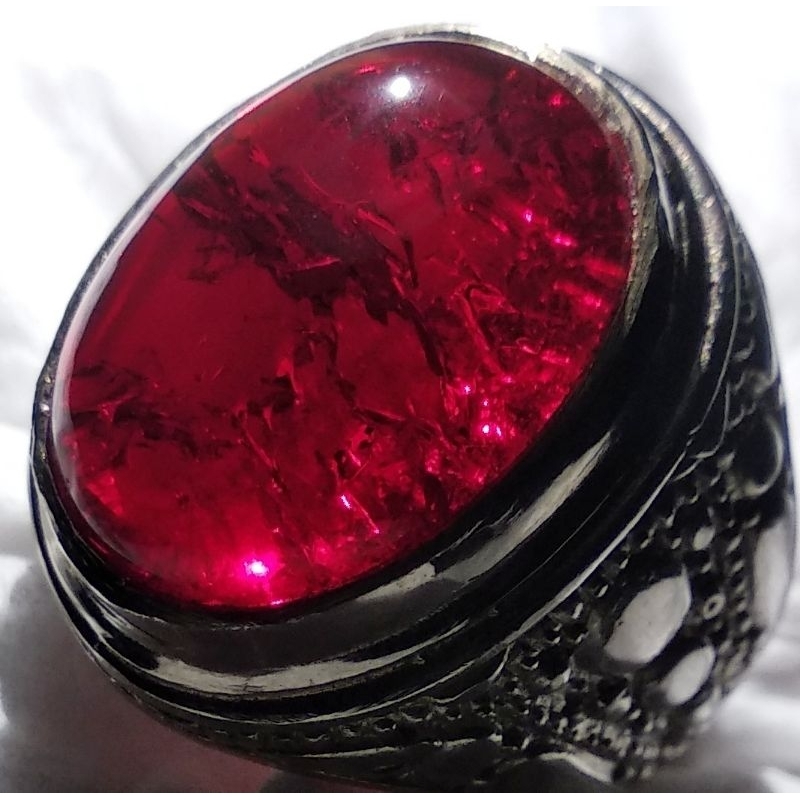 Merah Siyem Pecah Seribu