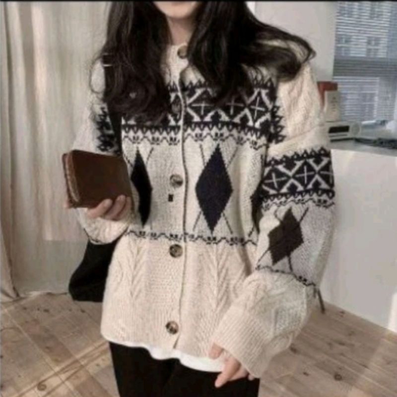 Rajut Cardigan motif Ketupat.