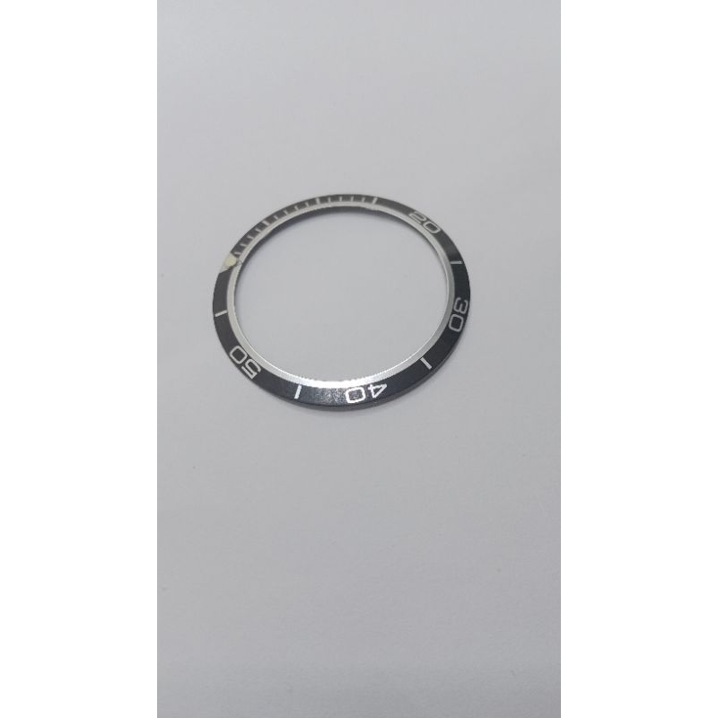 bezel ring jam tangan Rolex hitam