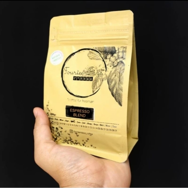 

Biji Kopi Espresso Blend 200gr | Arabica 70% Robusta 30%