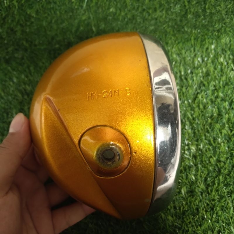 batok lampu depan cb125 original utuh kode hm24s           #cbracing#cbkontes#cboriginal#cbkelasteye