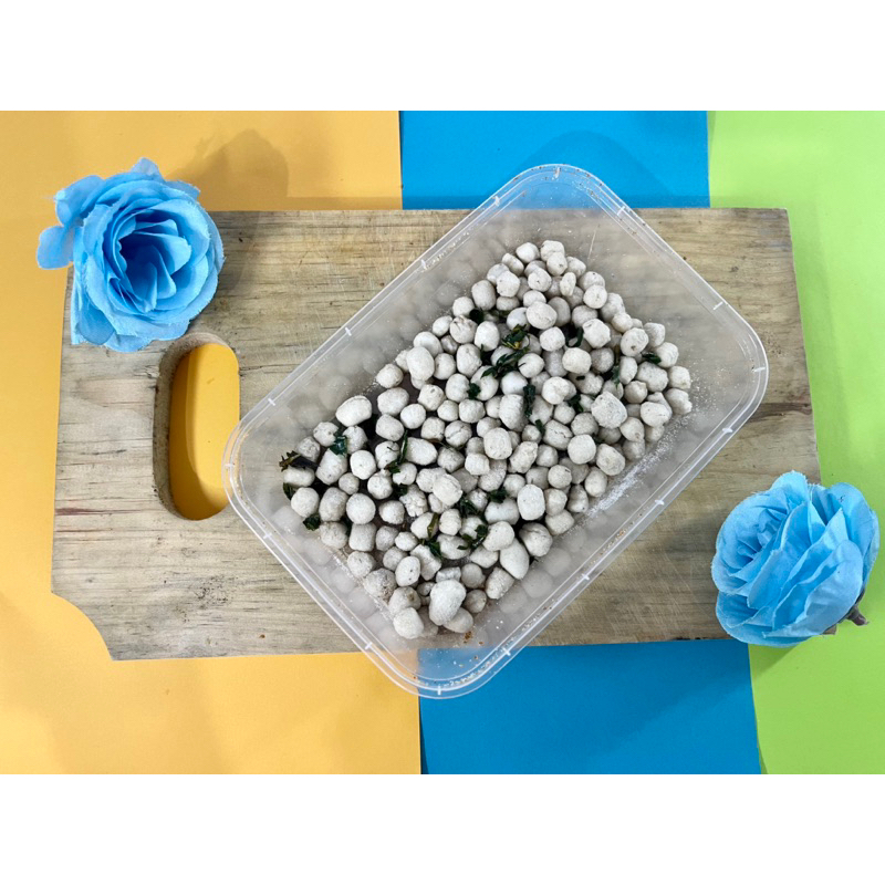 

PILUS CIKUR CHILI OIL DAUN JERUK