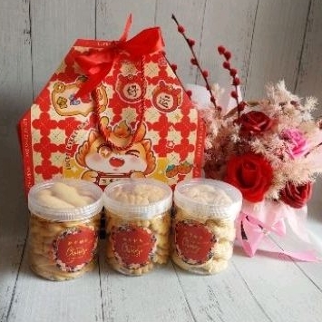 

Paket Hampers Imlek kue kering 3toples @600ml