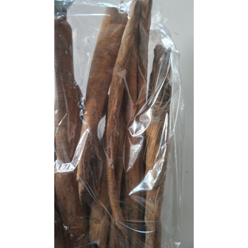 

KAYU MANIS
