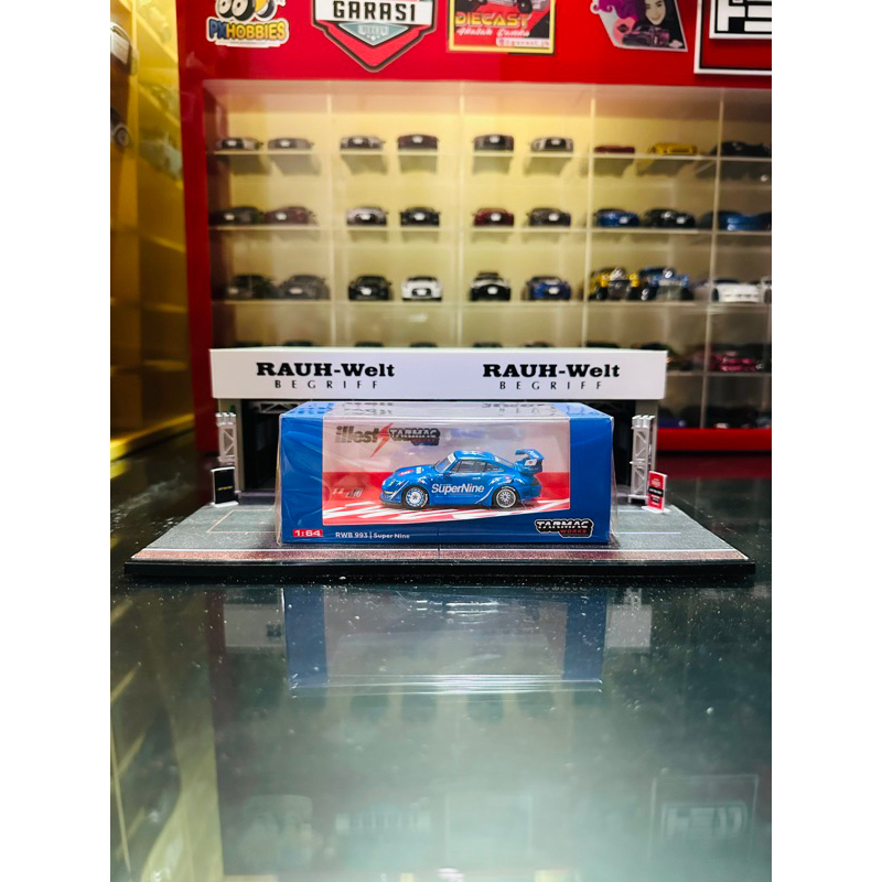 Tarmac Works RWB 993 Supernine Special Edition