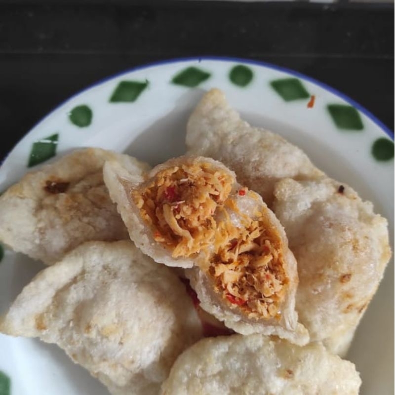 

cireng isi ayam pedas frozen teh henni karawang