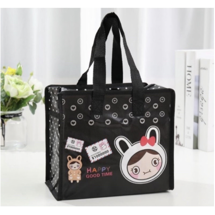 

ID TAS KARUNG 20X23X13CM TAS SERBAGUNA GOODIEBAG BINGKISAN SYUKURAN