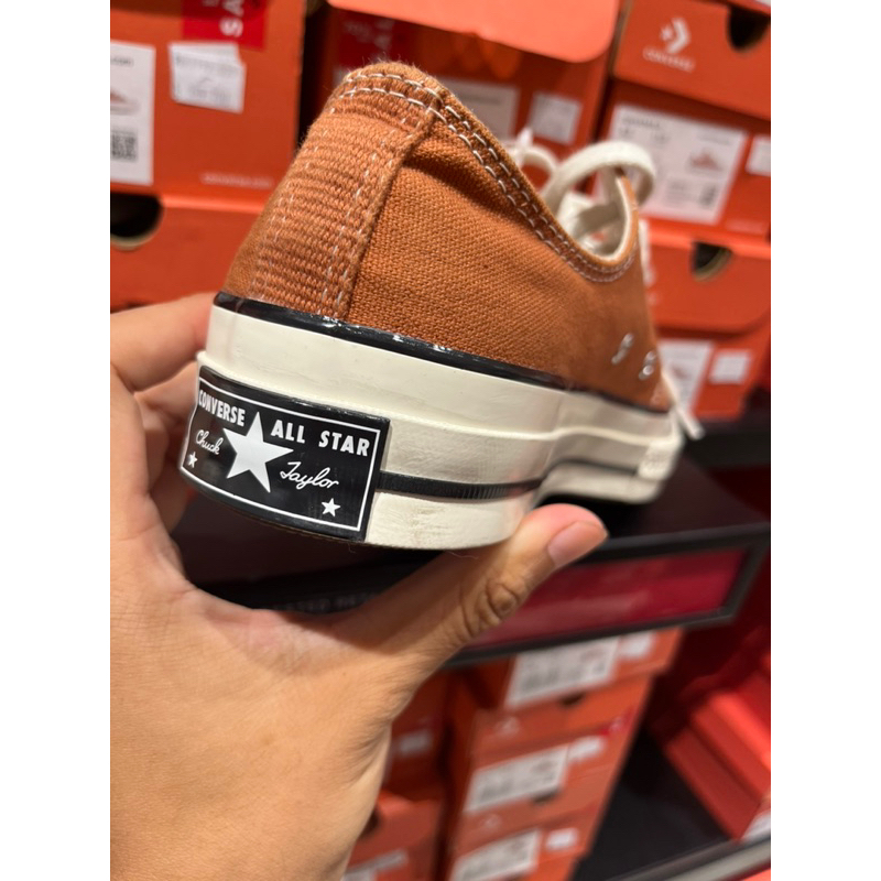 Converse low brown
