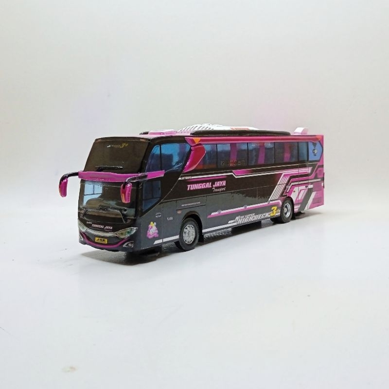 TUNGGAL JAYA transport Black pink body JB3 voyager Miniatur bus skala 64