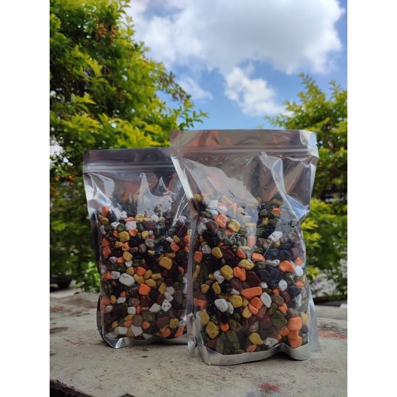 

Cokelat Kerikil Arab