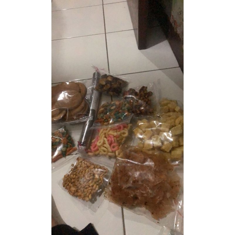 

MAKRONI BERHADIAH 1L