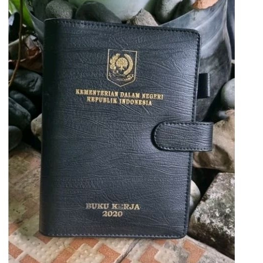 

Buku Kerja cover kulit