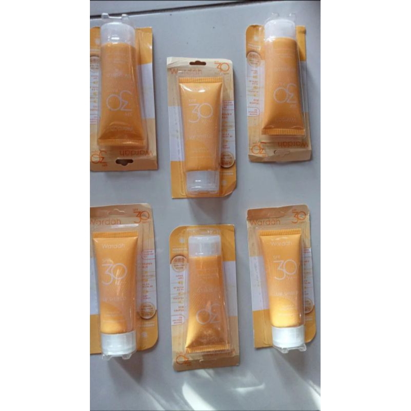 sunscren Wardah UV Shield spf 35, sunscren Wardah kuning, sunblok, perawatan kulit wajah