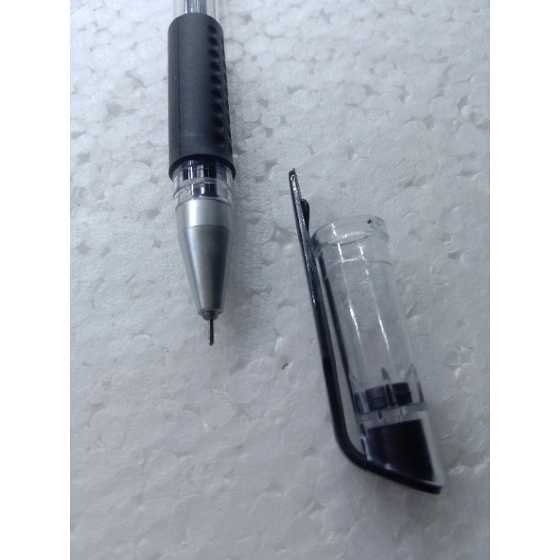 

Pulpen Gel Tinta Hitam
