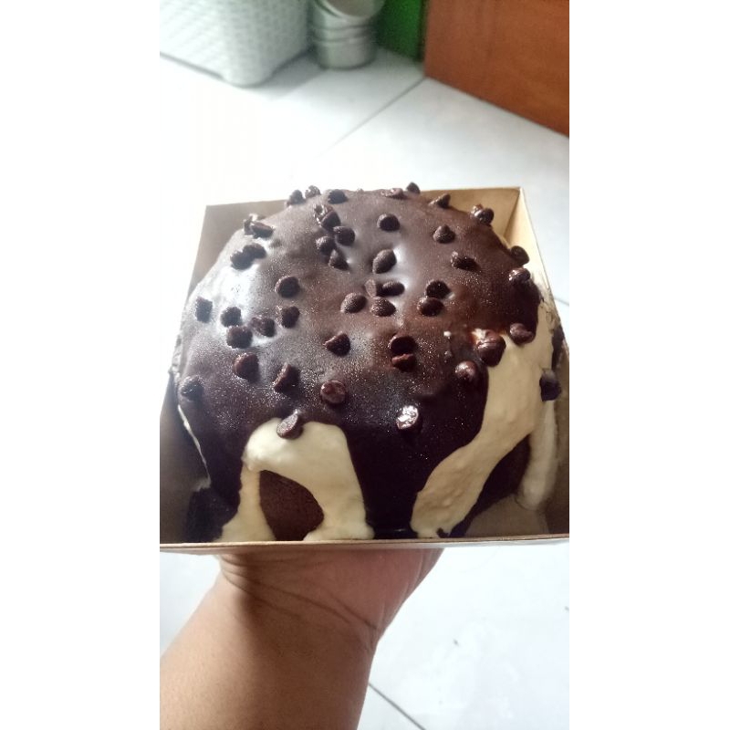 

KEK SIRAM COKLAT/CREAM