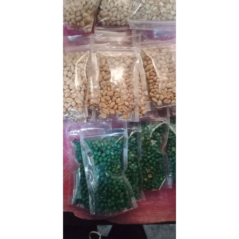 

cemilan kacang 5000an fress tiap hari