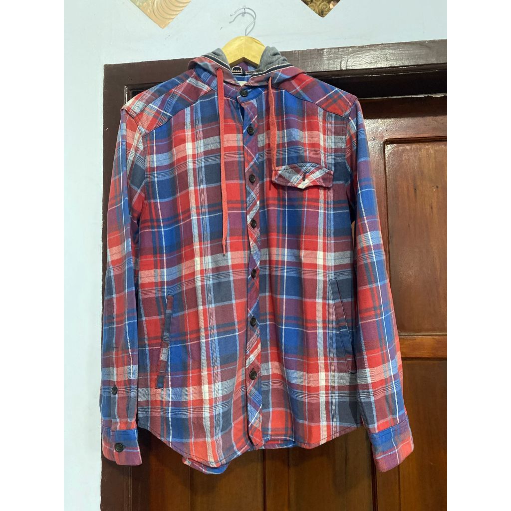 Kemeja Flanel Eiger | Flanel preloved | hoodie bekas | preloved eiger | eiger second