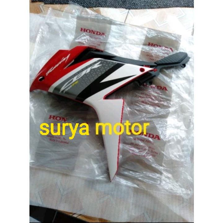 PAKET SAYAP DAN INNER SAYAP FAIRING CBR150 CBR150R K45G 2016 2017 2018 MERAH PLUS STICKER ORIGINAL