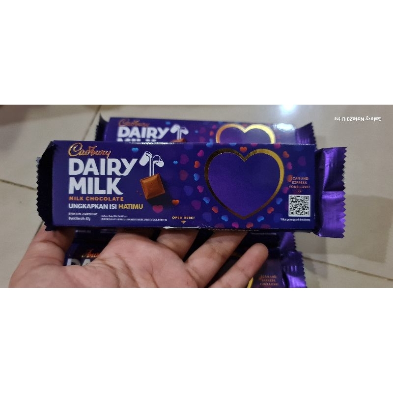 

Cadbury Dairy Milk 62gram Edisi Valentine