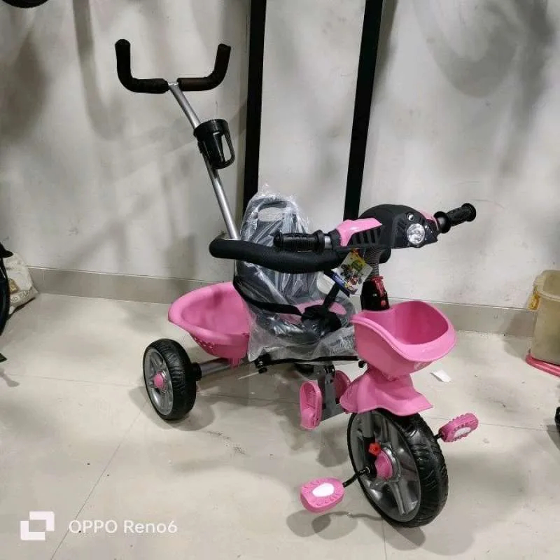 Sepeda Roda Tiga Anak Family F8105 Verde Lampu Musik Ban EVA Mainan Stroller Baby Tricycle