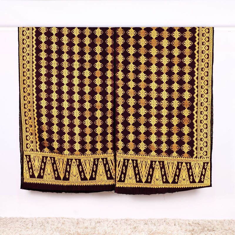 Kain kamen tenun songket sidemen couple