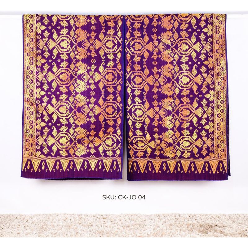 Kain kamen tenun songket sidemen couple