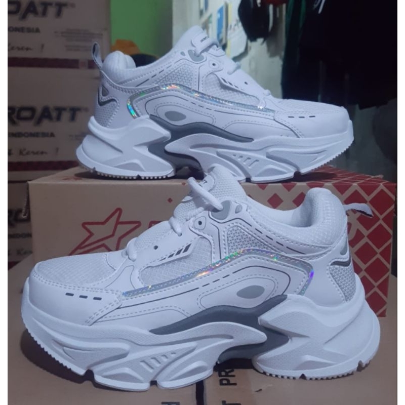 SEPATU SNEAKERS PRO ATT CML putih/ abu sepatu wanita