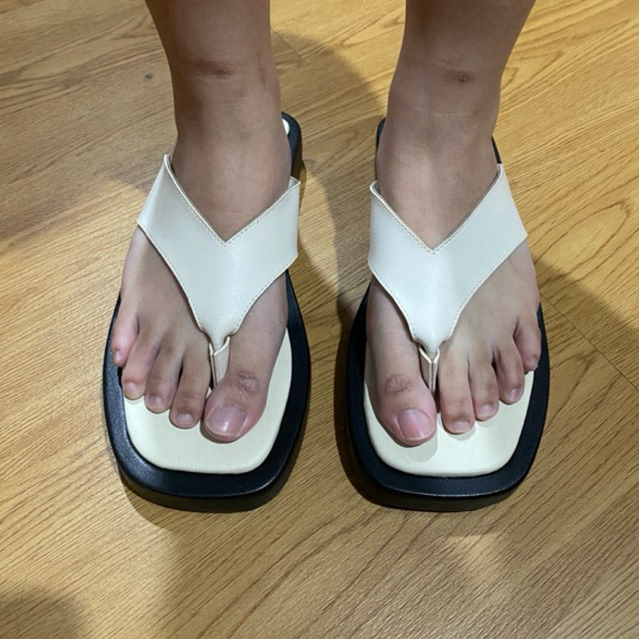 EAST MOUNT SIDE PLATFORM SANDAL