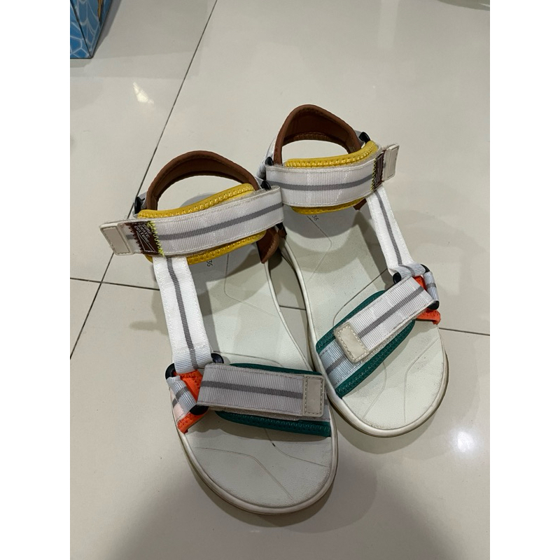 sepatu anak zara