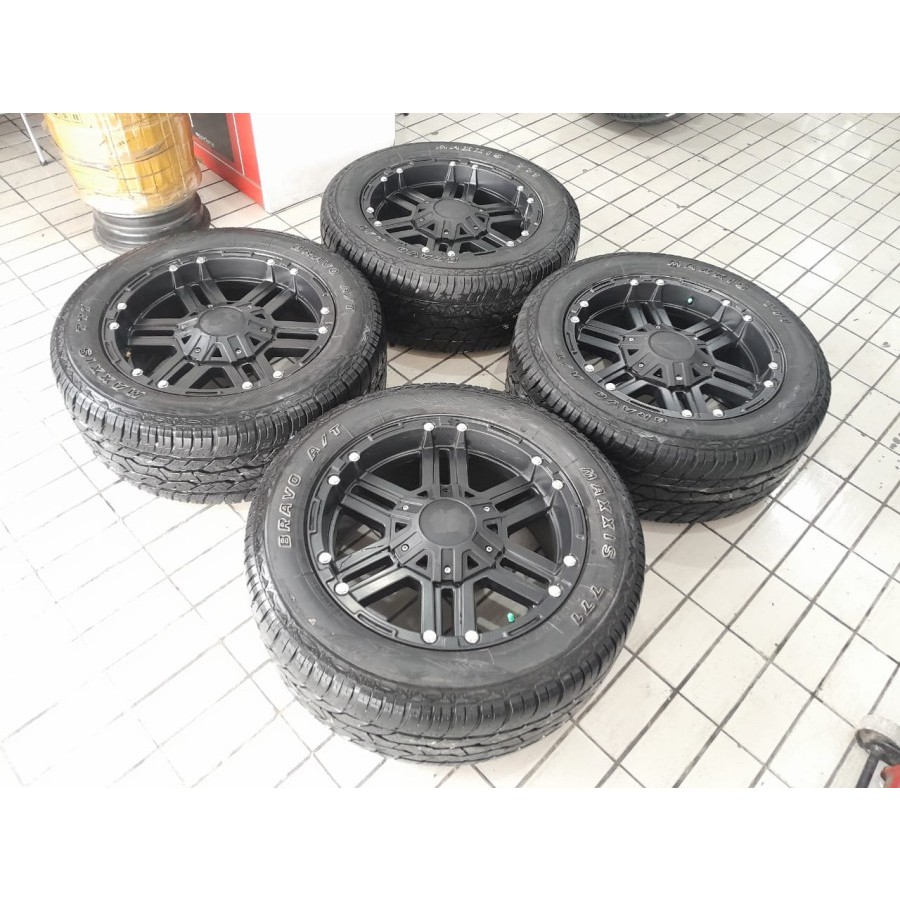 velg mobil bekas XD SERIES ring 20 pcd 6x139 untuk pajero fortuner everes