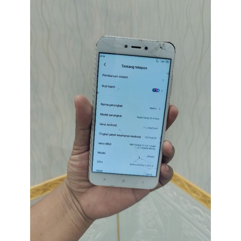 hp second layak pake Xiaomi redmi note 5a prime ram 3/32