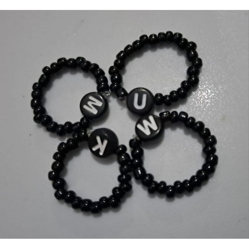 (manik) cincin manik, cincin huruf , cincin [A-Z]