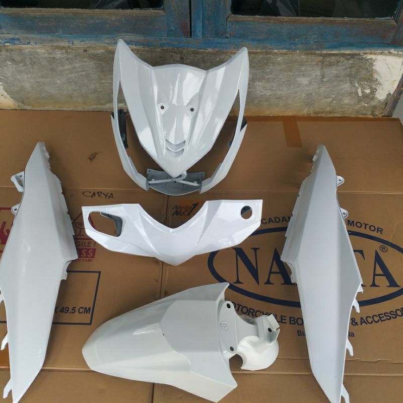 COVER BODY HALUS MOTOR HONDA BEAT FI 2013_2014 PUTIH