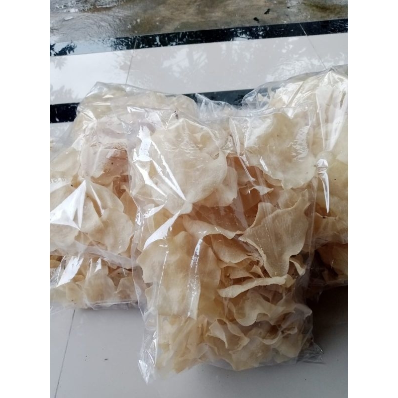 

Keripik Gadung krupuk gadung Siap Goreng Empuk Renyah, kemasan 1/2 Kg Keripik gadung asli kediri