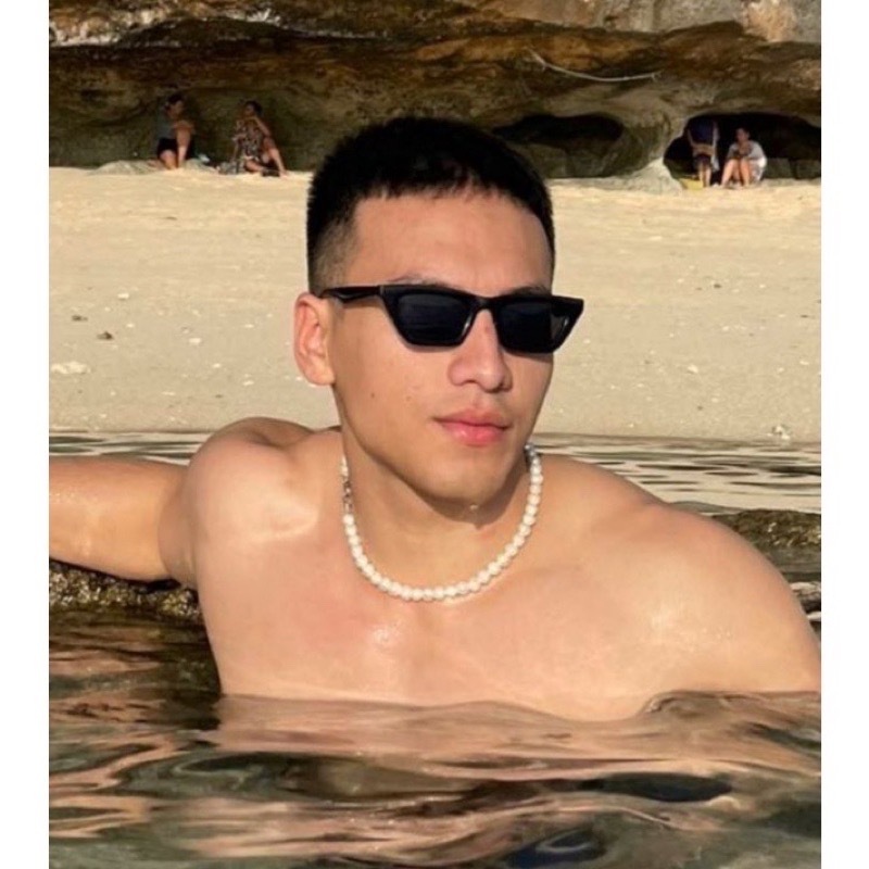 KACAMATA HITAM GAYA KACAMATA CASUAL HITAM