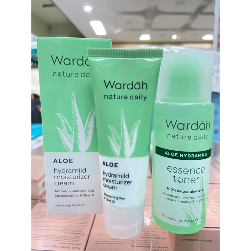 Paket Wardah Nature Daily Aloe Moisturizer Cream + Aloe Hydramild Essence Toner / Paket Wardah Lemba