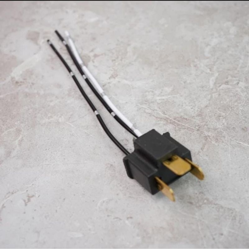 SOKET BOHLAM LAMPU H4 COWOK SOCKET H4 MALE SOKET H4 LAMPU MOBIL MOTOR