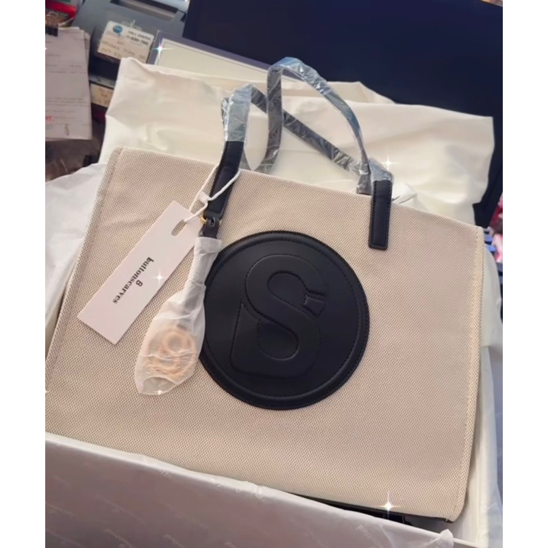 TAS BUTTONSCARVES AALIYA TOTE BAG SMALL PRINTED TAPIS NYLON CANVAS NEW BUKAN BEKAS PRELOVED SECOND B