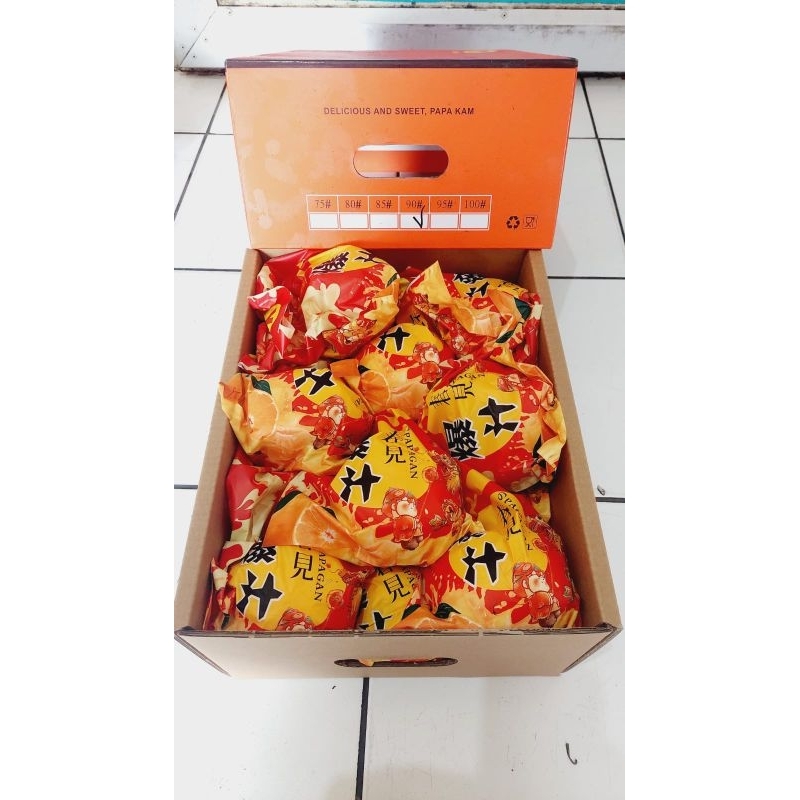 

Jeruk Dekopon Yuji Jumbo 4 Kg / Box