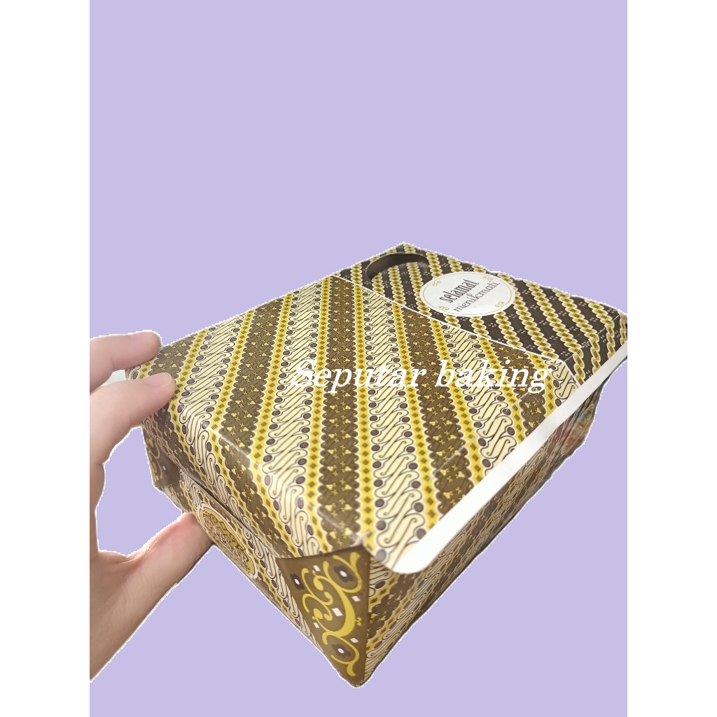 Kotak Kue GS Batik 12x16 (1pak=100pcs) / Snack box