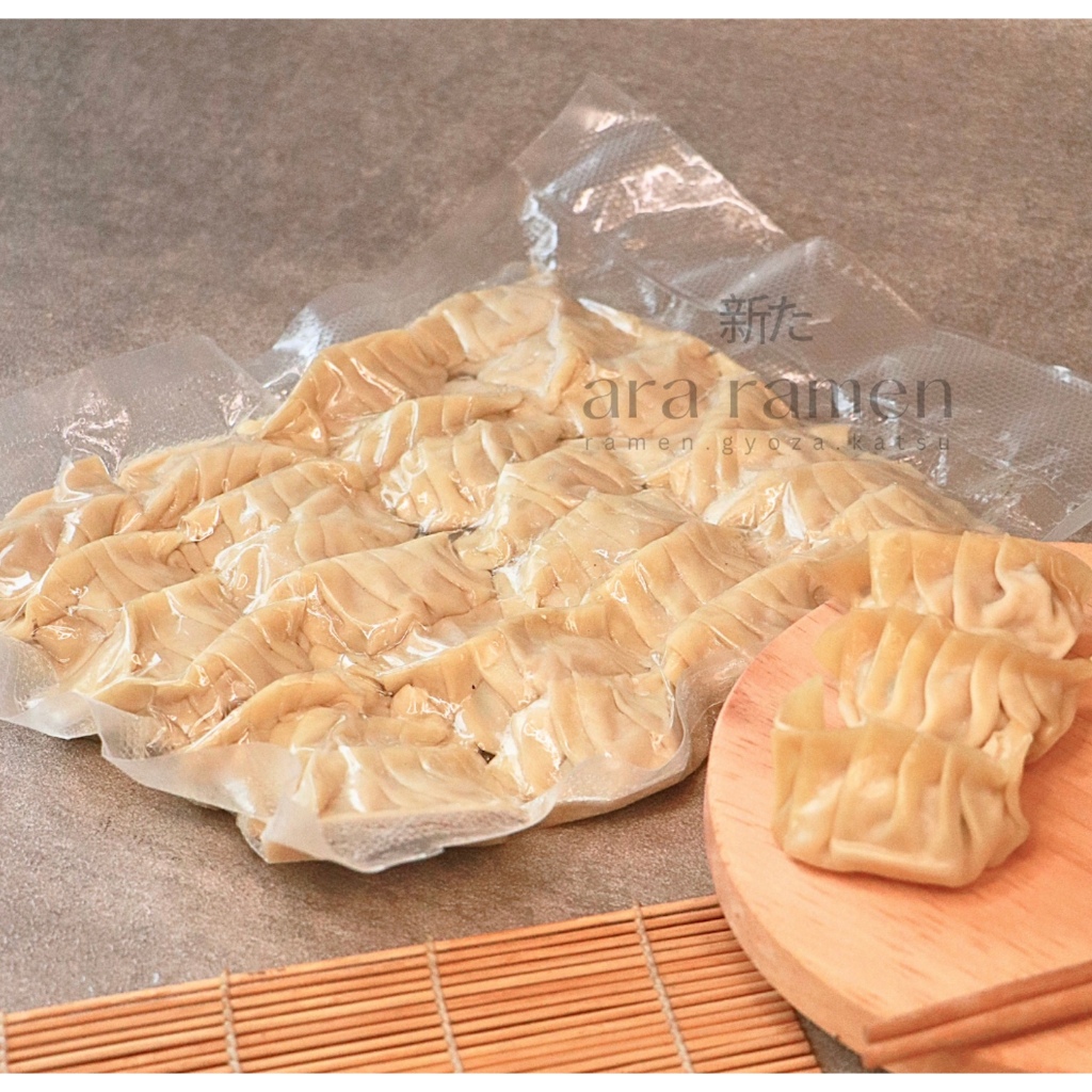 

Dimsum Gyoza Ayam Frozen Premium
