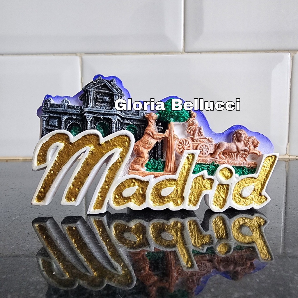 souvenir oleh oleh madrid spain tempelan kulkas magnet negara spanyol eropa