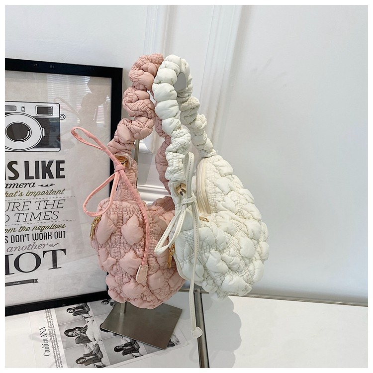 wajib punya crlyn bag embos ada logo cozy bag puffy sling bag wanita original import bangkok sb017