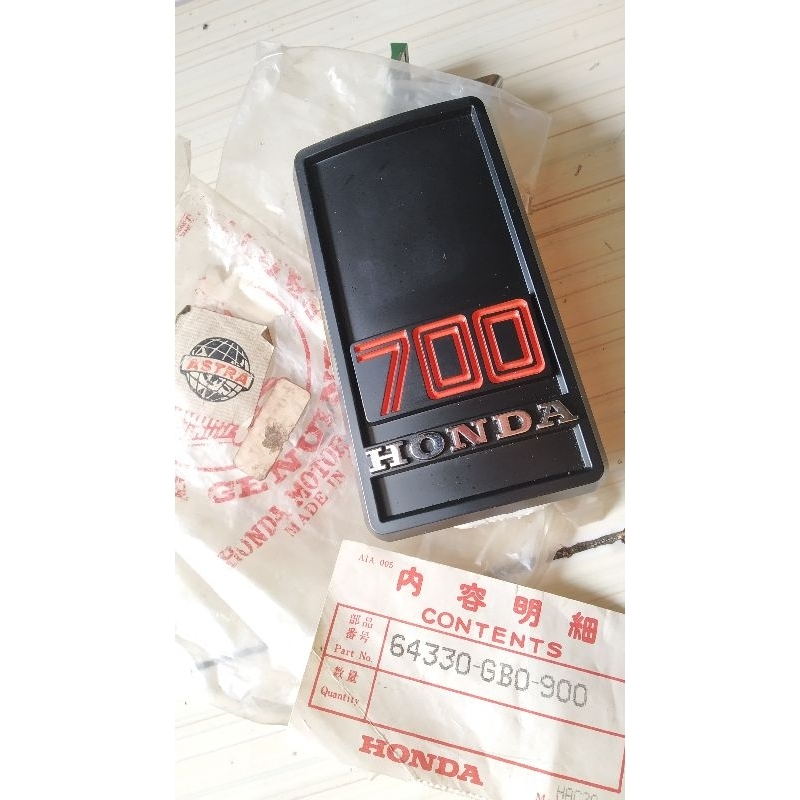 Emblem logo tameng dasi depan Honda C700 C 700 Supercup Original