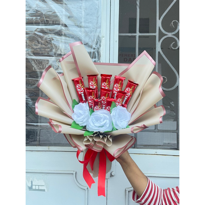 

Buket Cokelat Kitkat Buket Valentine Buket Ulang Tahun Buket Wisuda Murah Buket Cokelat murah Kado Ulang Tahun