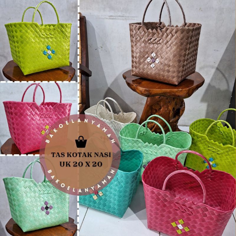 

Tas Kotak Nasi Ukuran 20×20 / Tas Sembako / Tas Bingkisan / Tas Serbaguna