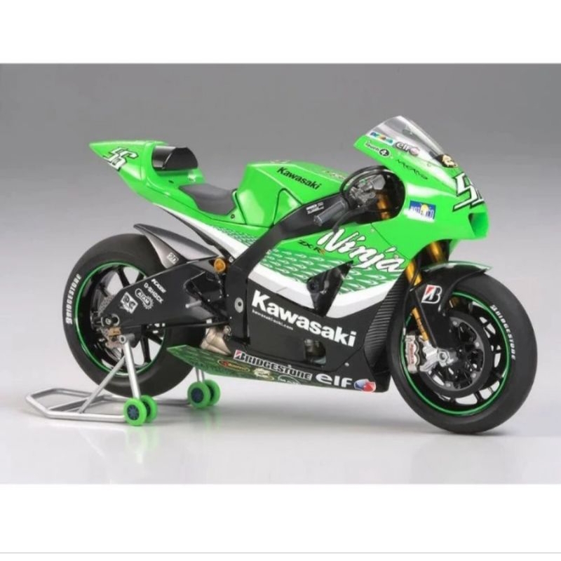 TAMIYA 14109 MOTORCYCLE SERIES KAWASAKI NINJA ZX-RR